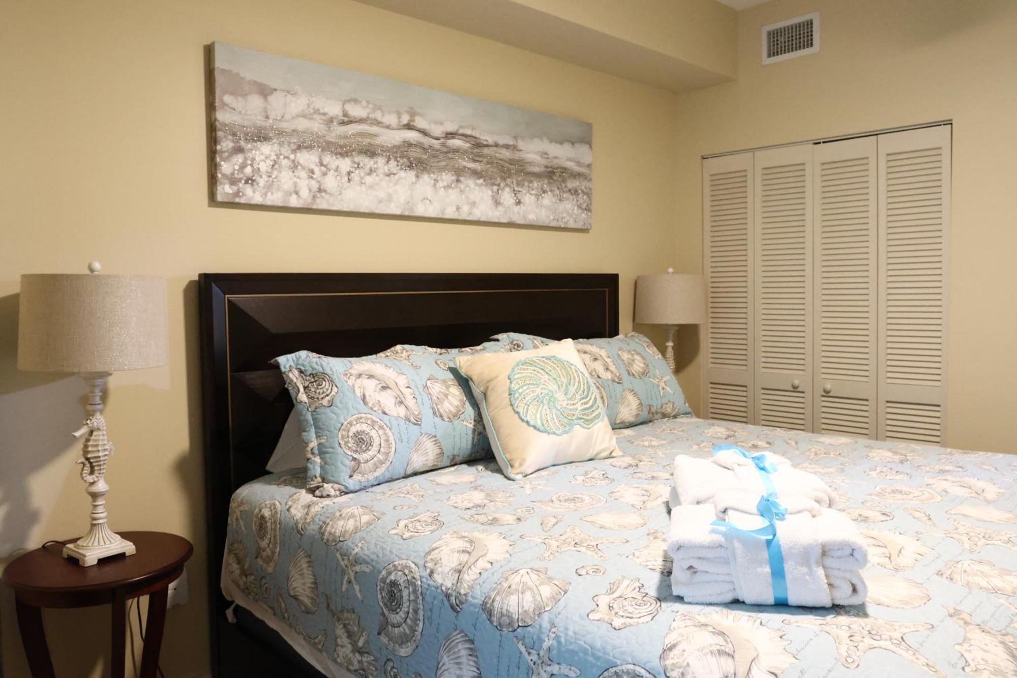 פנמה סיטי ביץ' Aqua 1504 Beachfront Condo With Free Beach Chairs מראה חיצוני תמונה