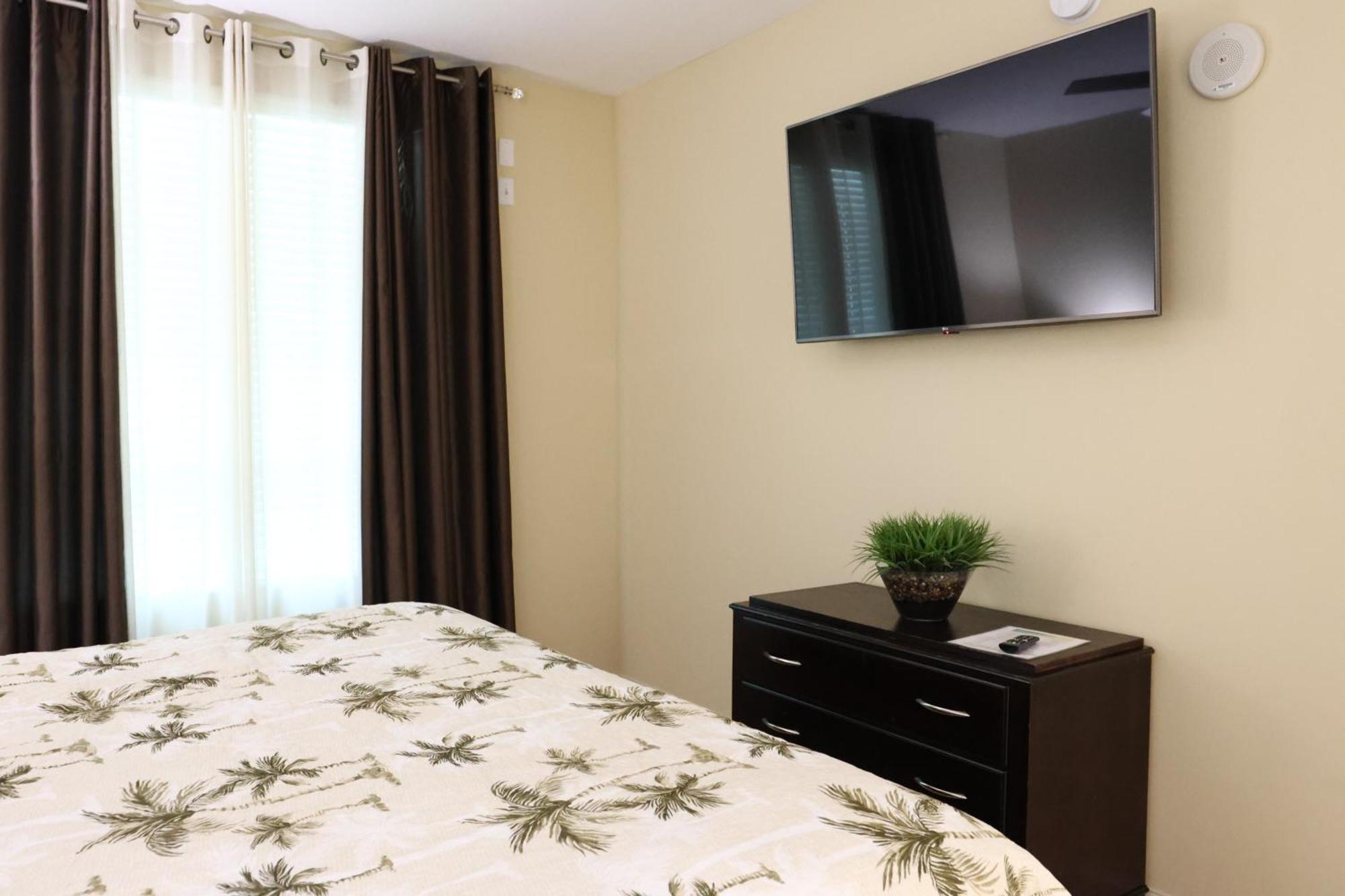 פנמה סיטי ביץ' Aqua 1504 Beachfront Condo With Free Beach Chairs מראה חיצוני תמונה