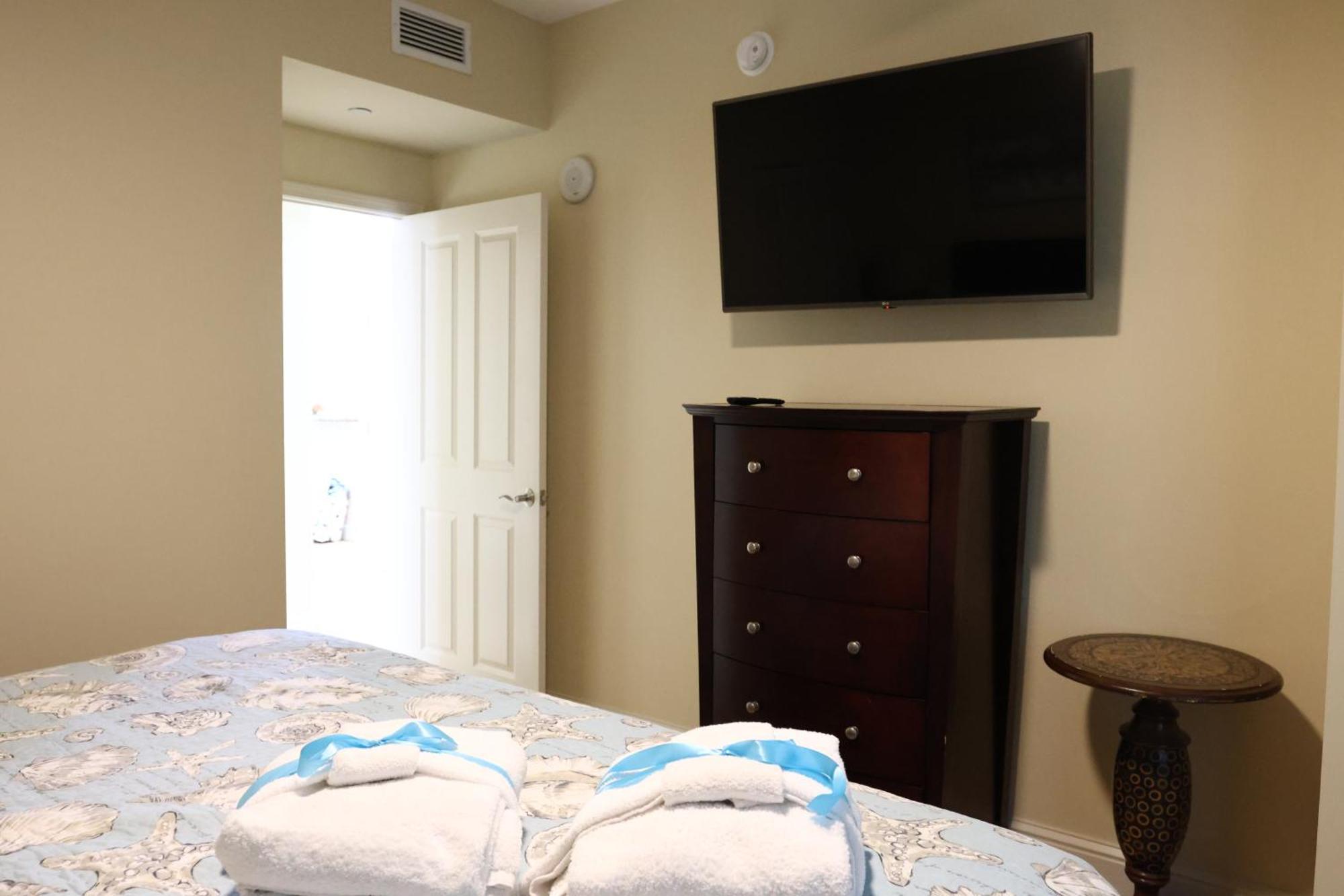 פנמה סיטי ביץ' Aqua 1504 Beachfront Condo With Free Beach Chairs מראה חיצוני תמונה