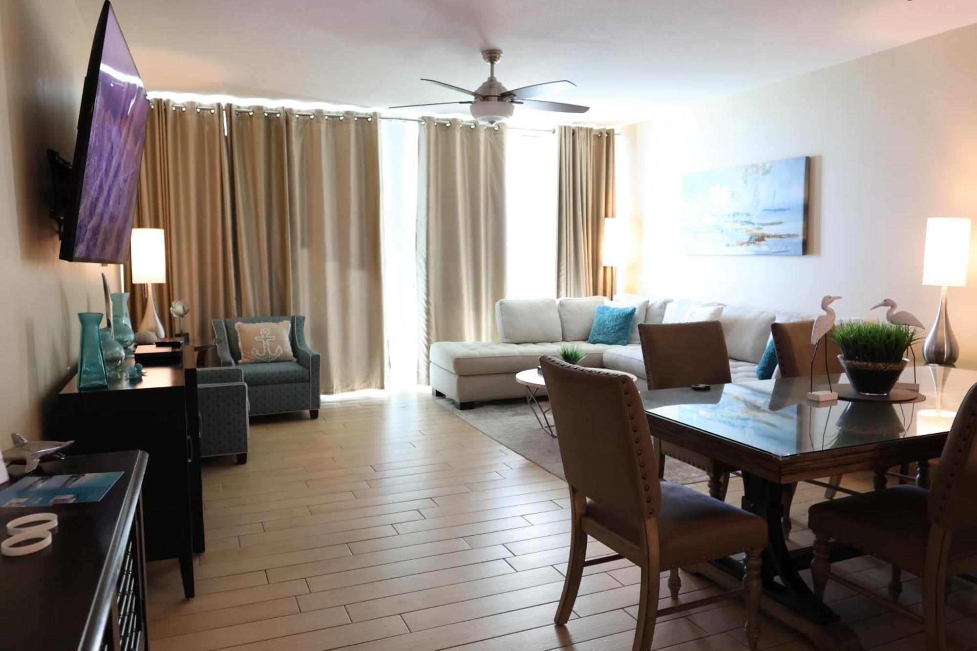 פנמה סיטי ביץ' Aqua 1504 Beachfront Condo With Free Beach Chairs מראה חיצוני תמונה