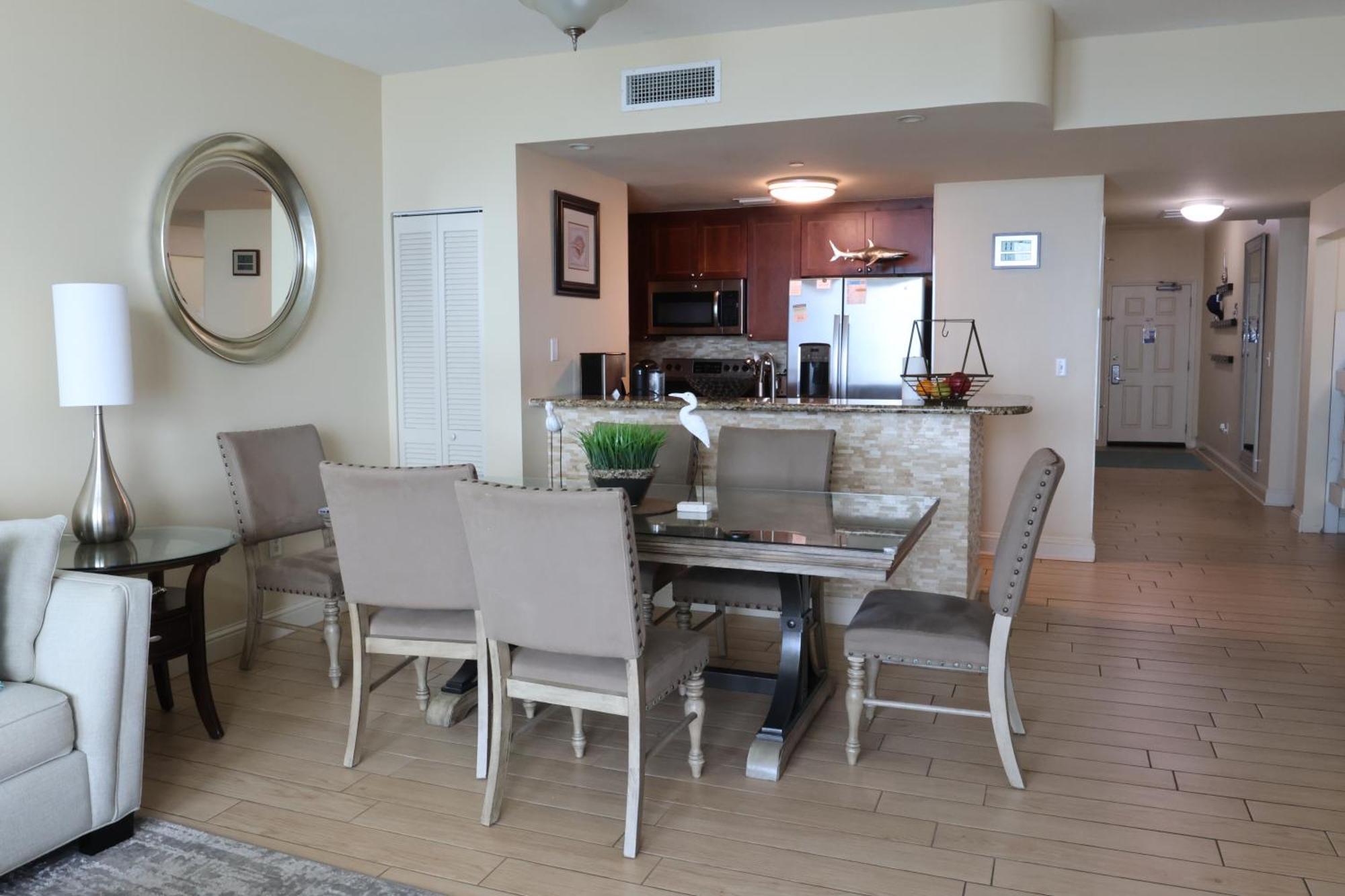 פנמה סיטי ביץ' Aqua 1504 Beachfront Condo With Free Beach Chairs מראה חיצוני תמונה