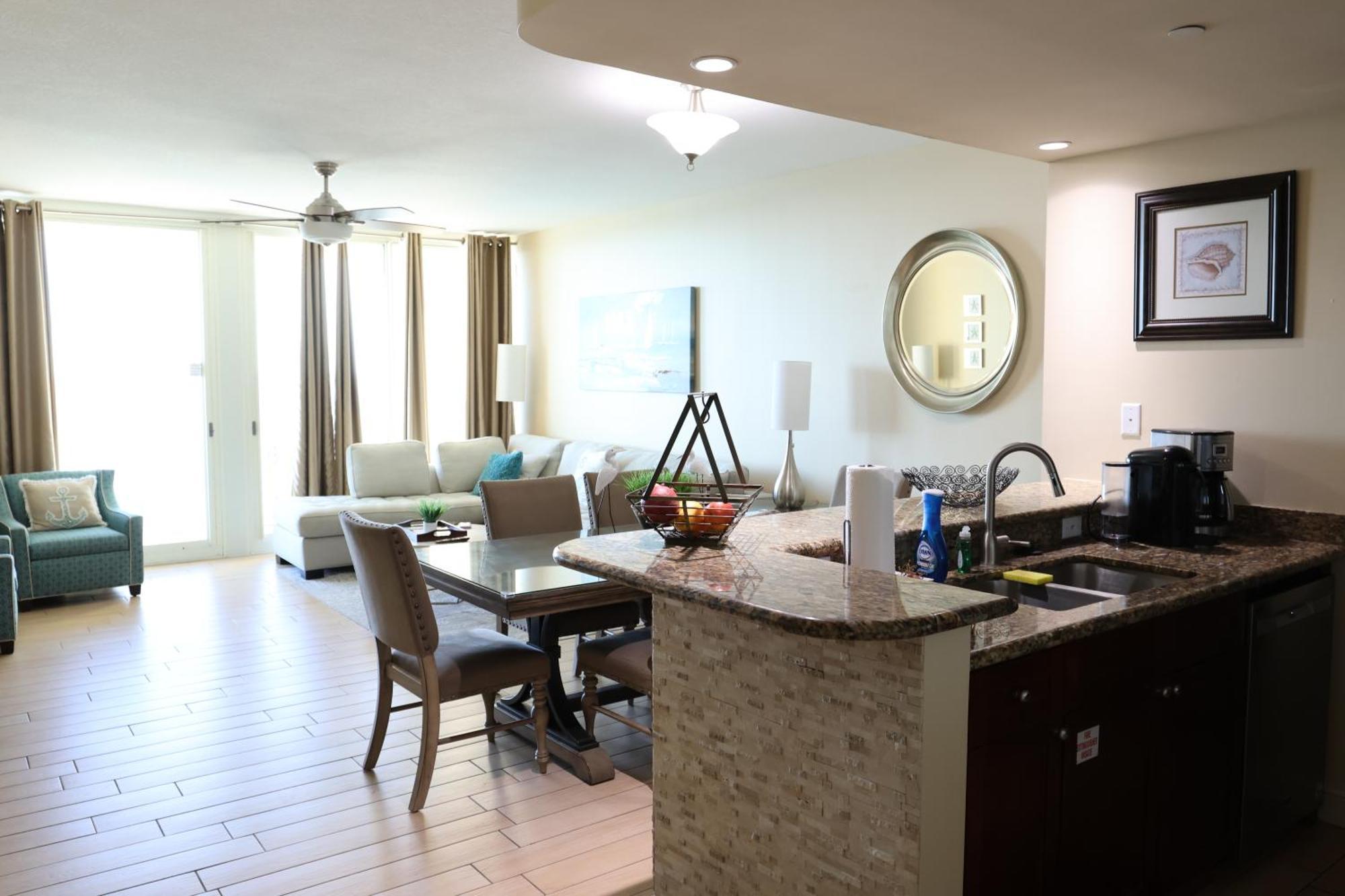 פנמה סיטי ביץ' Aqua 1504 Beachfront Condo With Free Beach Chairs מראה חיצוני תמונה